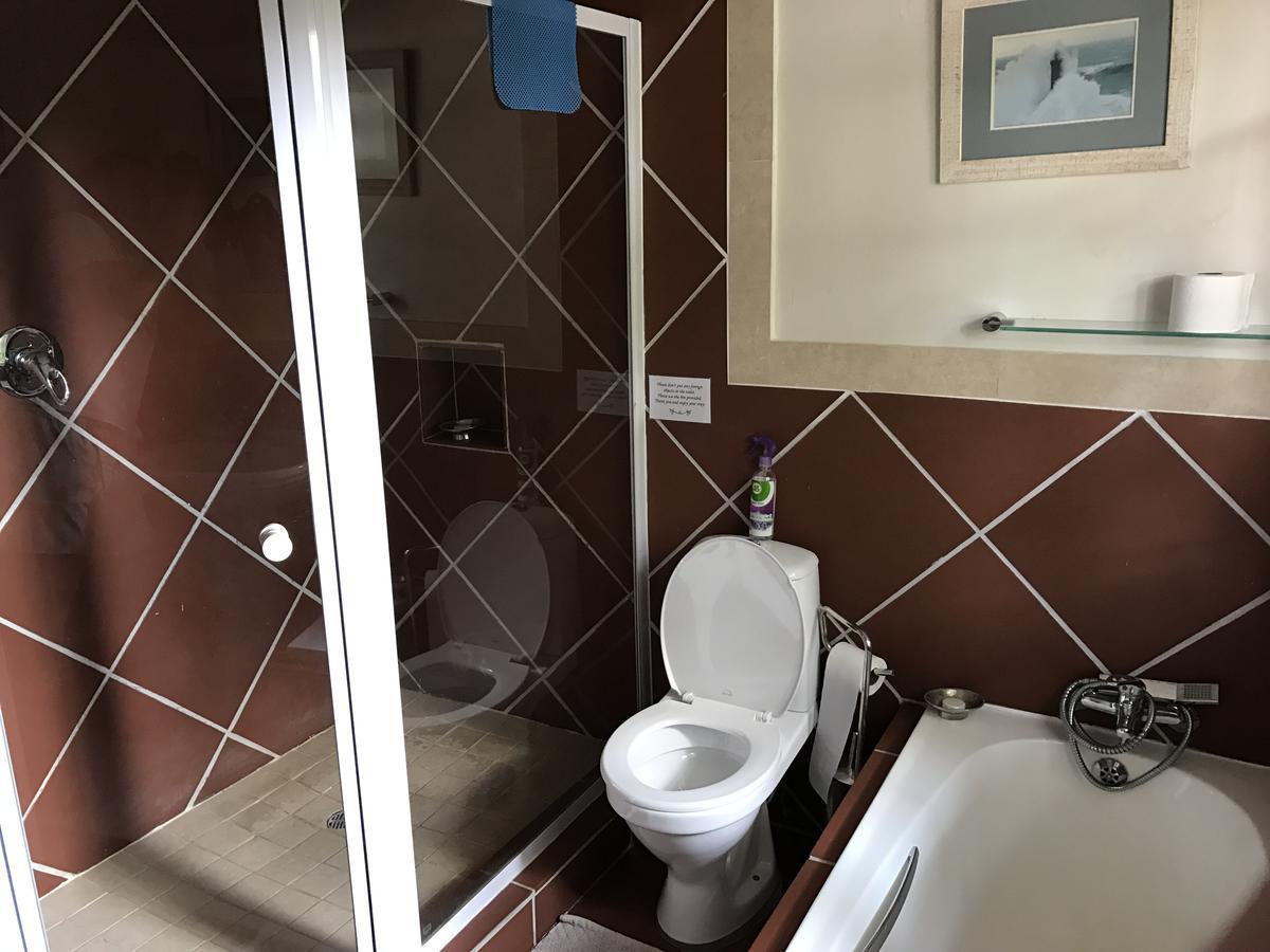 Waterfall Cottages 요하네스버그 외부 사진